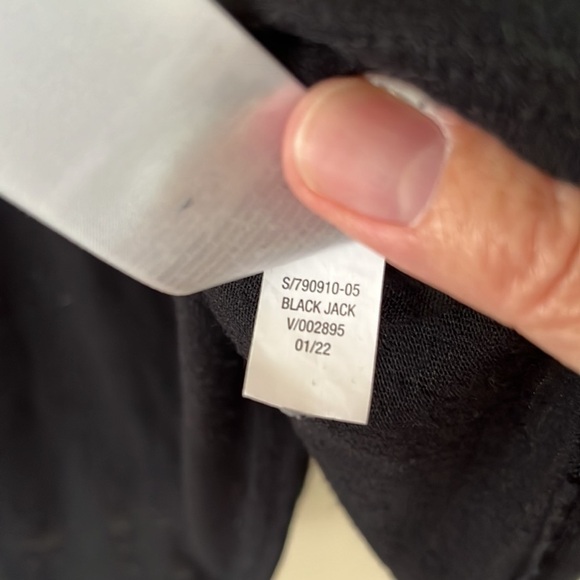 Old Navy size 3X black flutter sleeves deep scoop neck lightweight linen blend - Picture 6 of 14